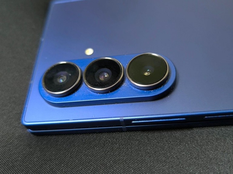 Samsung galaxy fold7 12/512gb Код:01-201051345. Зображення 8