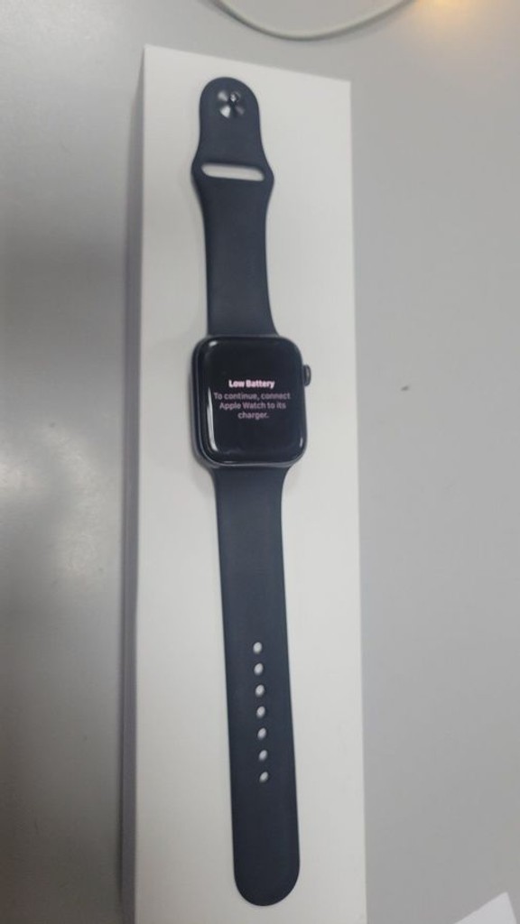 Купити Apple watch se gps 44mm aluminum case Б/У