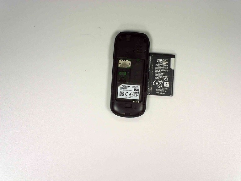 Купити Nokia 1280 Б/У