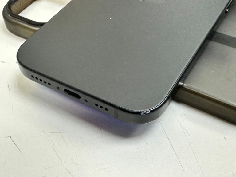 Apple iPhone 15 256GB Green Код:01-201067769. Зображення 7