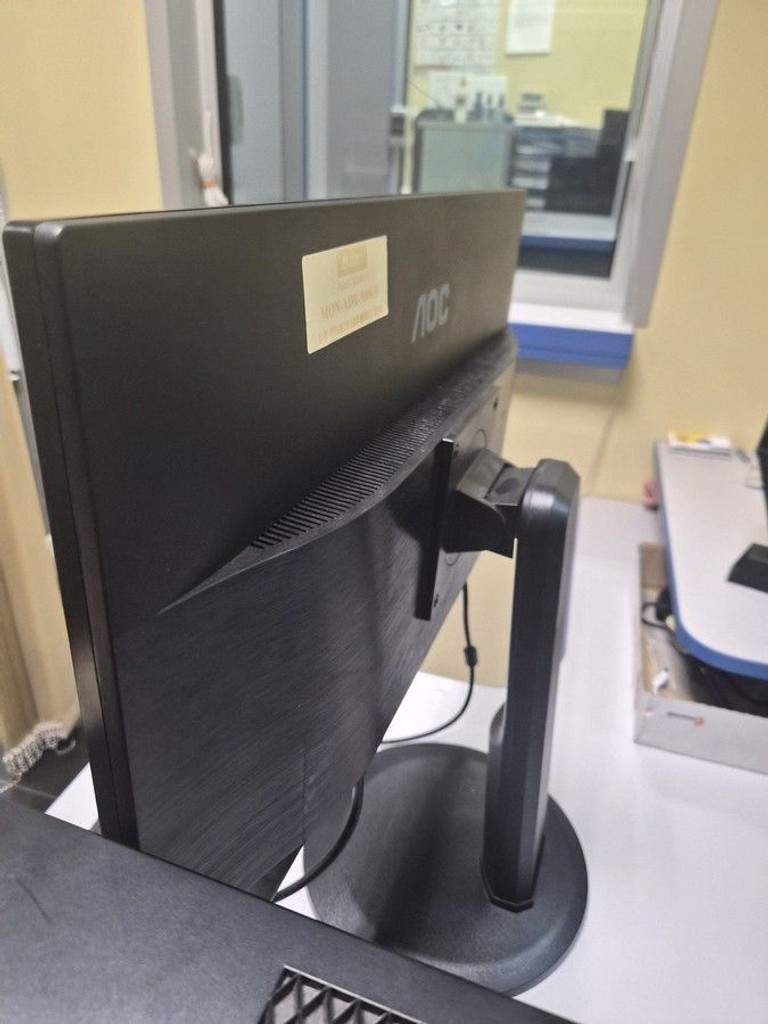 Купити AOC E2460PQ Black Б/У