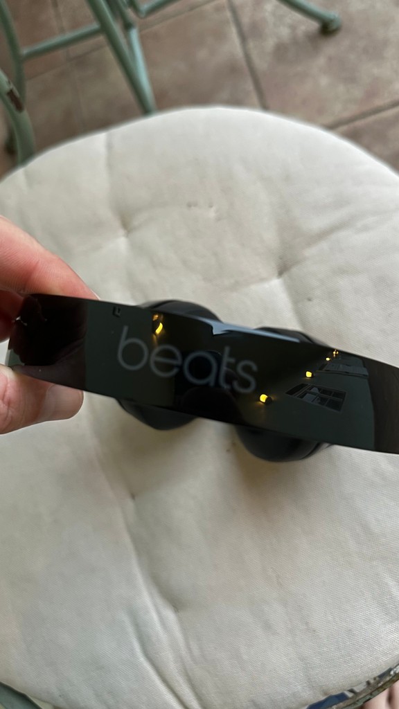 Дешиво Beats By Dr. Dre solo3 wireless с ломбарда