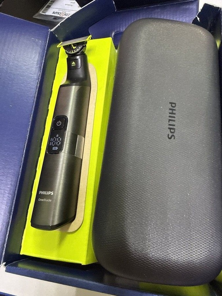 Купити Philips OneBlade Pro 360 QP6652/30 Б/У