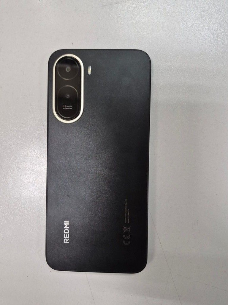Купити Xiaomi Redmi A7 Pro 4/128GB Black Б/У