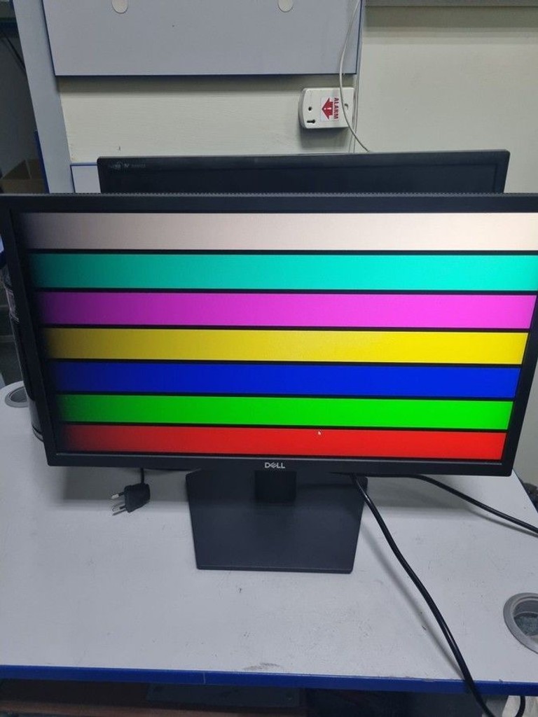 Купити Dell se2222h Б/У