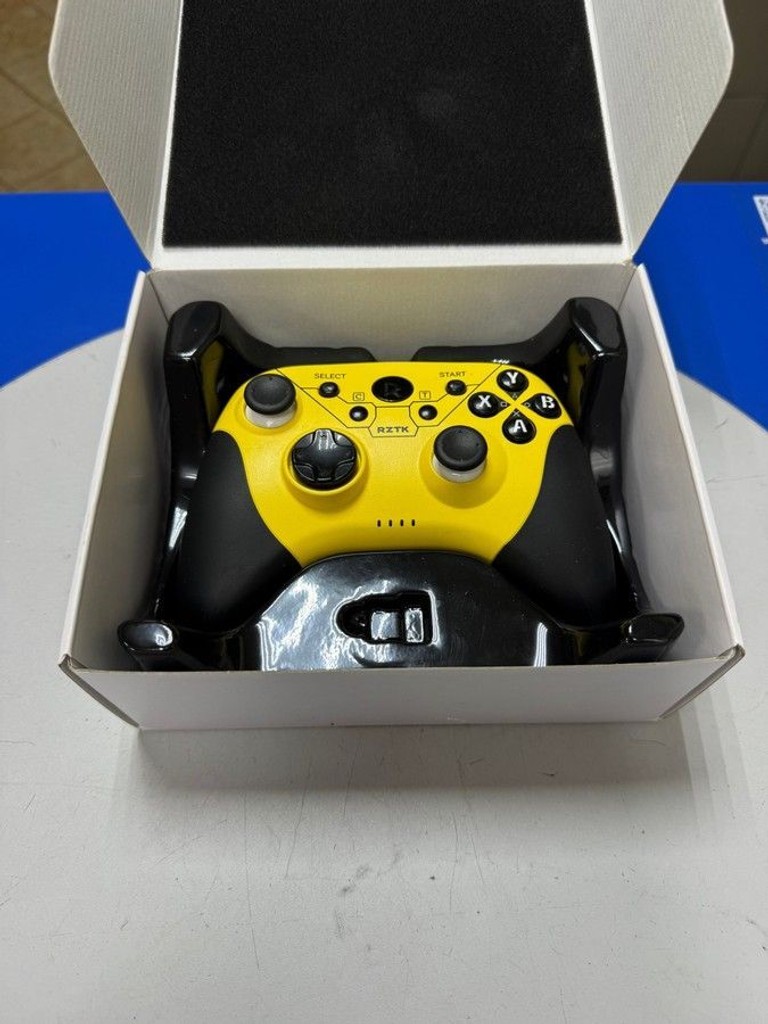 Купити Rztk gamepad bt5.0 Б/У