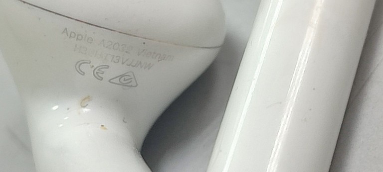 Apple airpods 2nd generation a1602, a2031, a2032 Код:01-201140084. Зображення 9