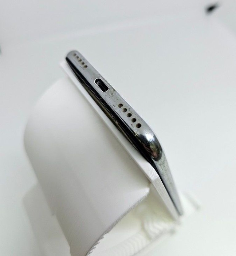 Объявление Xiaomi Mi A3 4/128GB Blue Б/У