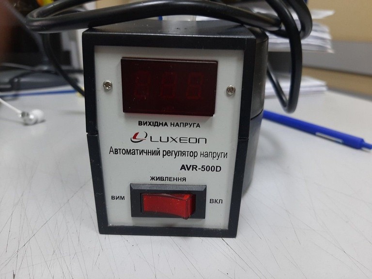 Купити Luxeon AVR-500D Б/У