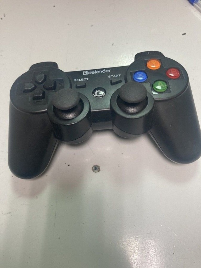 Купить Defender Crusher USB Bluetooth Li-Ion PS3/PC/Android (64290) Б/У