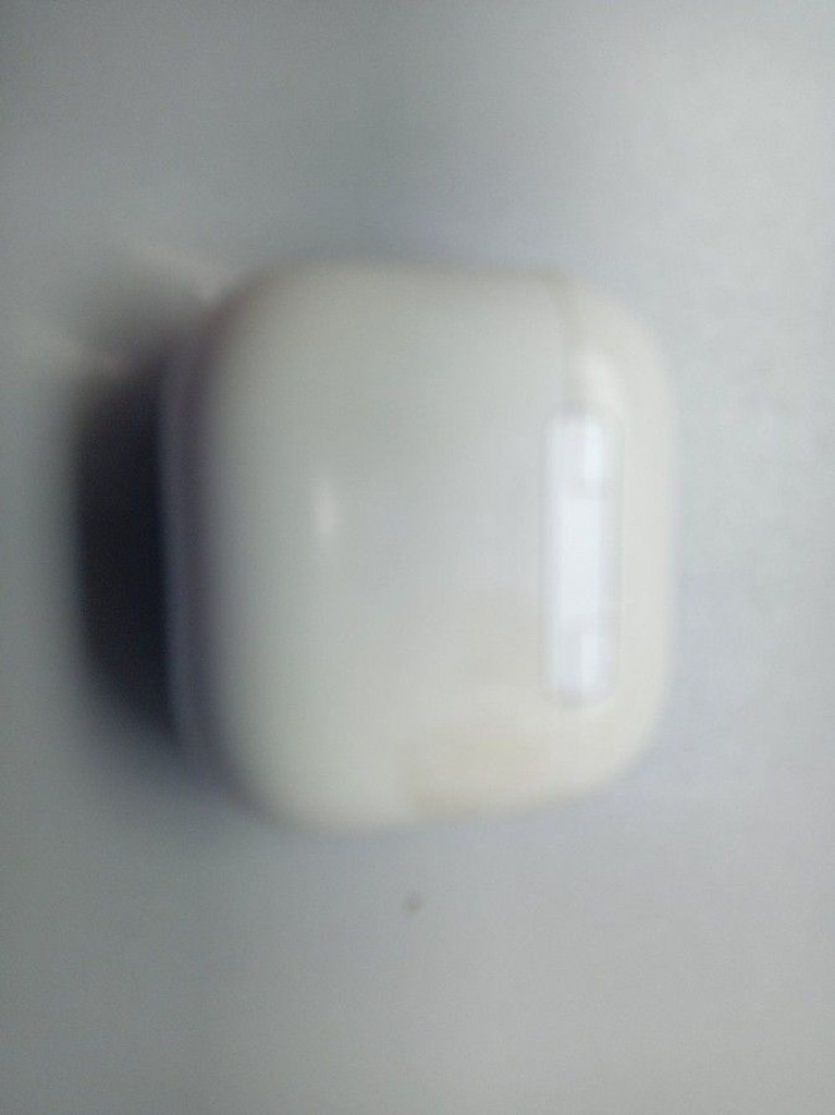 Дешиво Apple airpods 4 with active noise cancellation с ломбарда