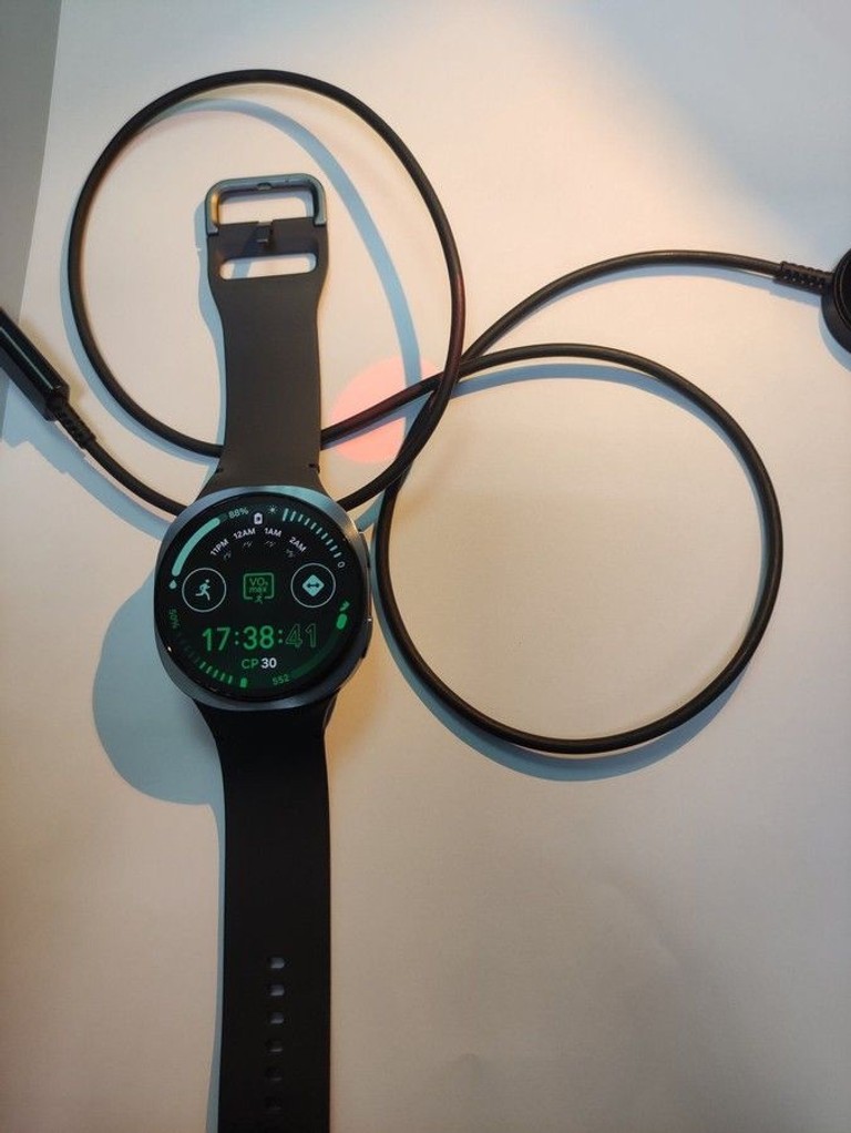 Купить Samsung galaxy watch8 44 mm Б/У
