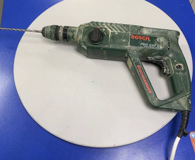 Bosch pbh 240 re