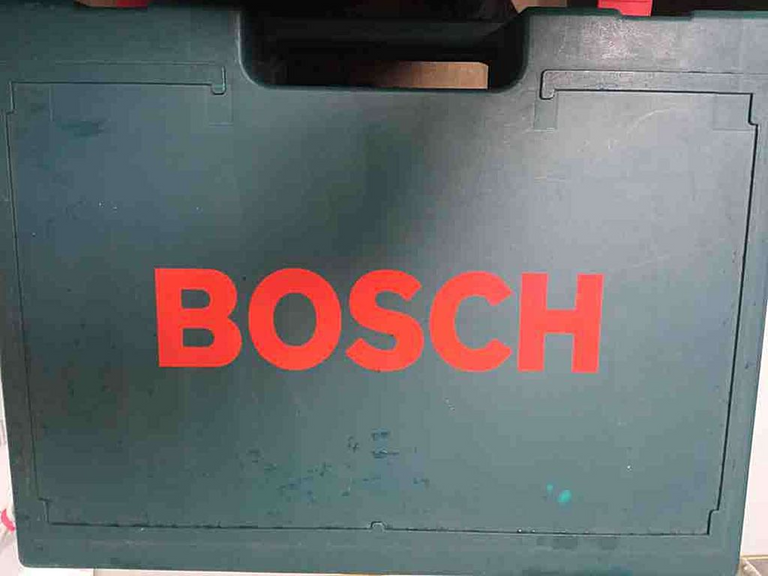 Оголошення Bosch gsr 14,4 ve-2 2акб ni-mh + зу Б/У