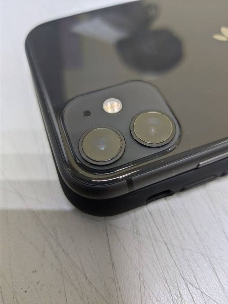 Розпродаж Apple iphone 11 64gb, продавець Техноскарб