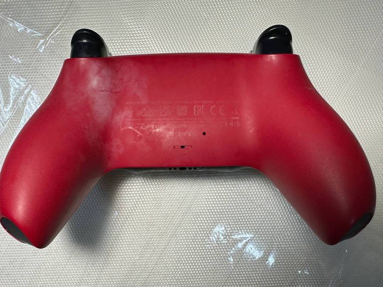 Купить Sony DualSense Black Б/У