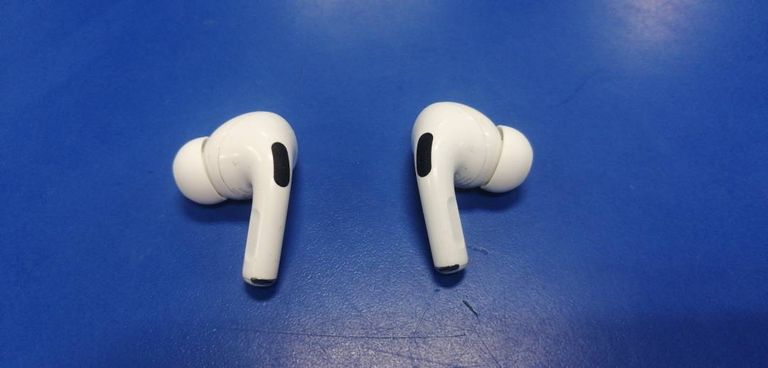 Apple AirPods Pro (MWP22)