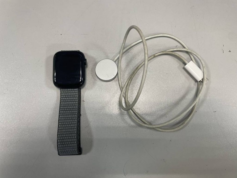 Apple watch series 8 gps 45mm aluminum case a2771