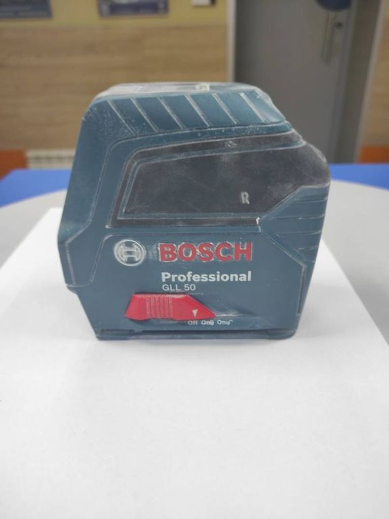 Дешево Bosch gll 50 з ломбарду