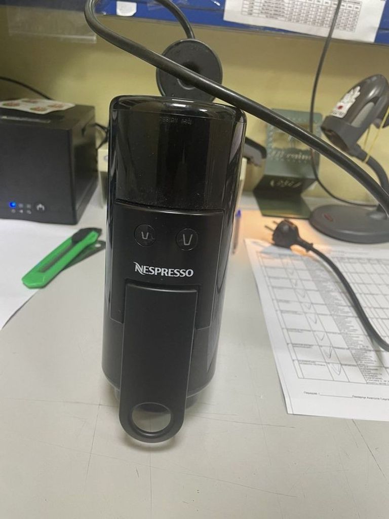 Купить Delonghi Nespresso Essenza Mini EN85.B Б/У