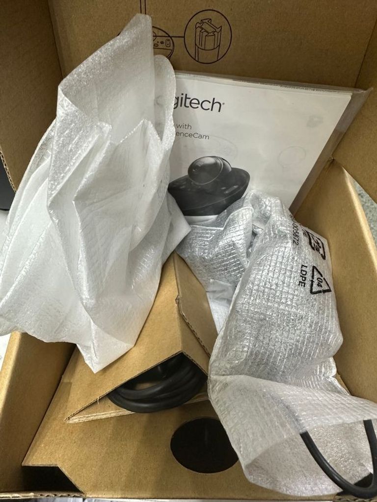 Дешево Logitech BCC950 ConferenceCam (960-000866, 960-000867) з ломбарду