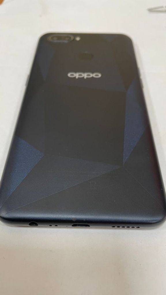Дешево Oppo a12 2/32gb з ломбарду