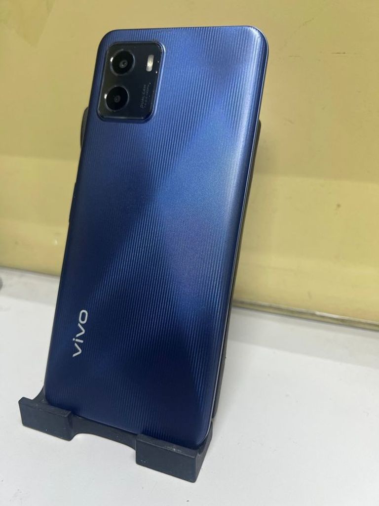 Купить Vivo y15s 3/32gb Б/У
