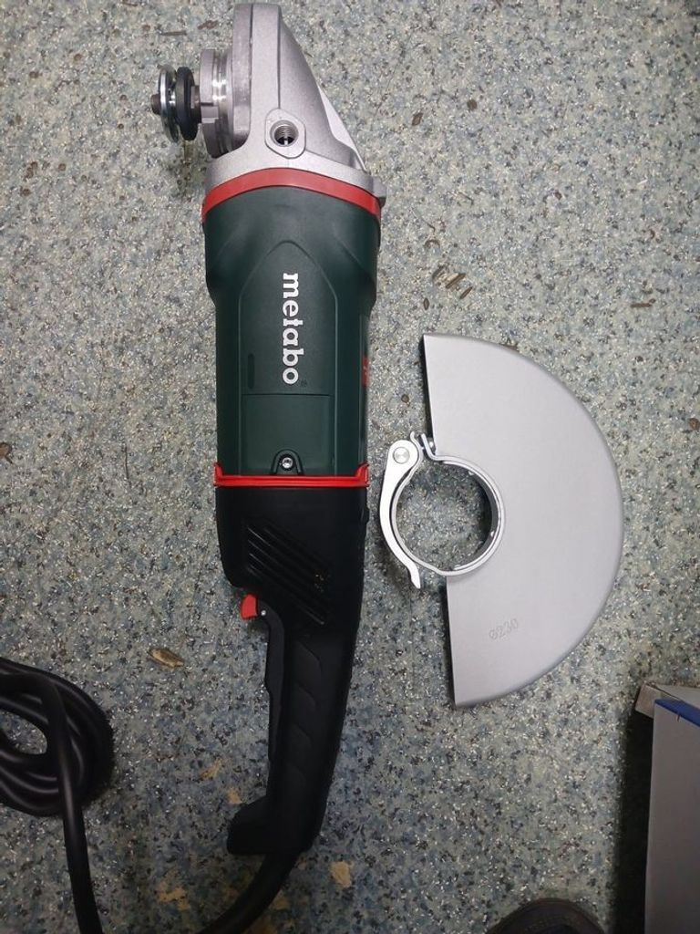 Оголошення Metabo W 26-230 MVT (606474000) Б/У