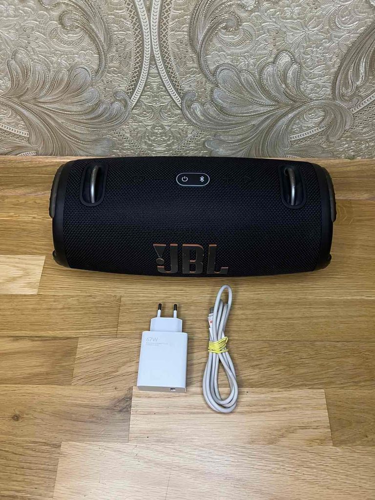 Купить Jbl Xtreme 3 Black (JBLXTREME3BLK) Б/У