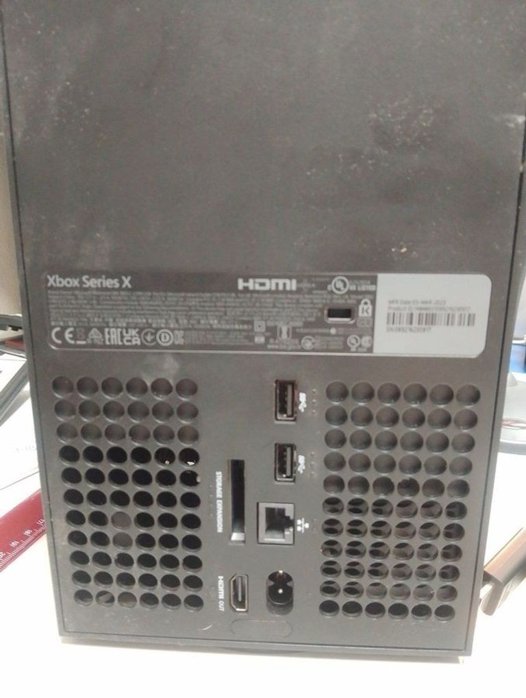 Купить Microsoft xbox series x 1tb Б/У