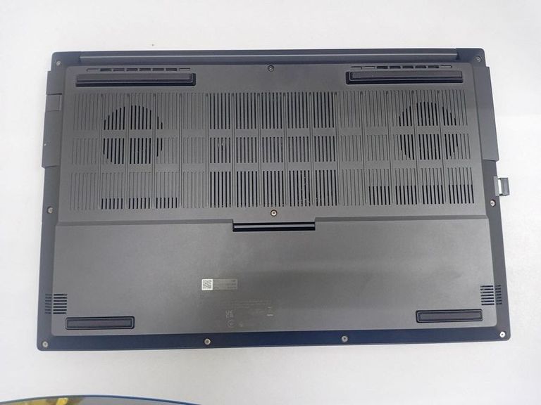 Дешево Asus 15/core ultra 9 185h s1 ddr5/24gb ddr5/ssd 1000 gb/geforce rtx4050 6gb з ломбарду