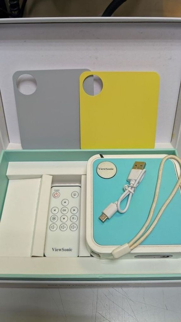 Оголошення Viewsonic m1 mini vs18039 Б/У