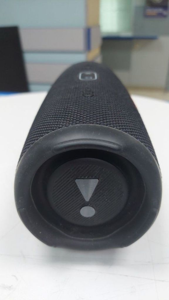 Дешево Jbl Charge 5 Blue (JBLCHARGE5BLU) з ломбарду