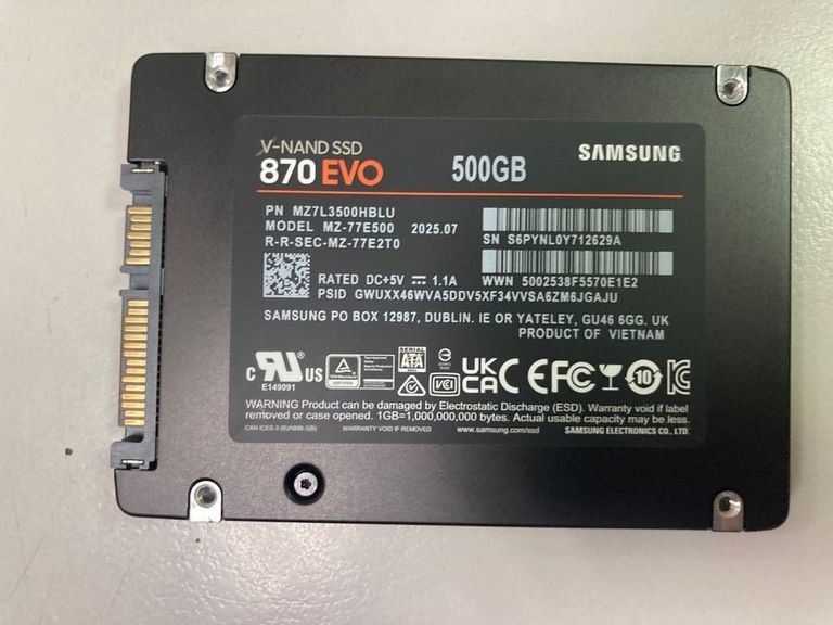 Дешиво Samsung SSD 870 EVO 500 GB (MZ-77E500BW) с ломбарда