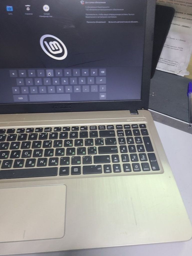 Объявление Asus 15/pentium n4200 ddr3/8gb ddr3/hdd 500 gb/ssd *відсутній/*інтегрована Б/У