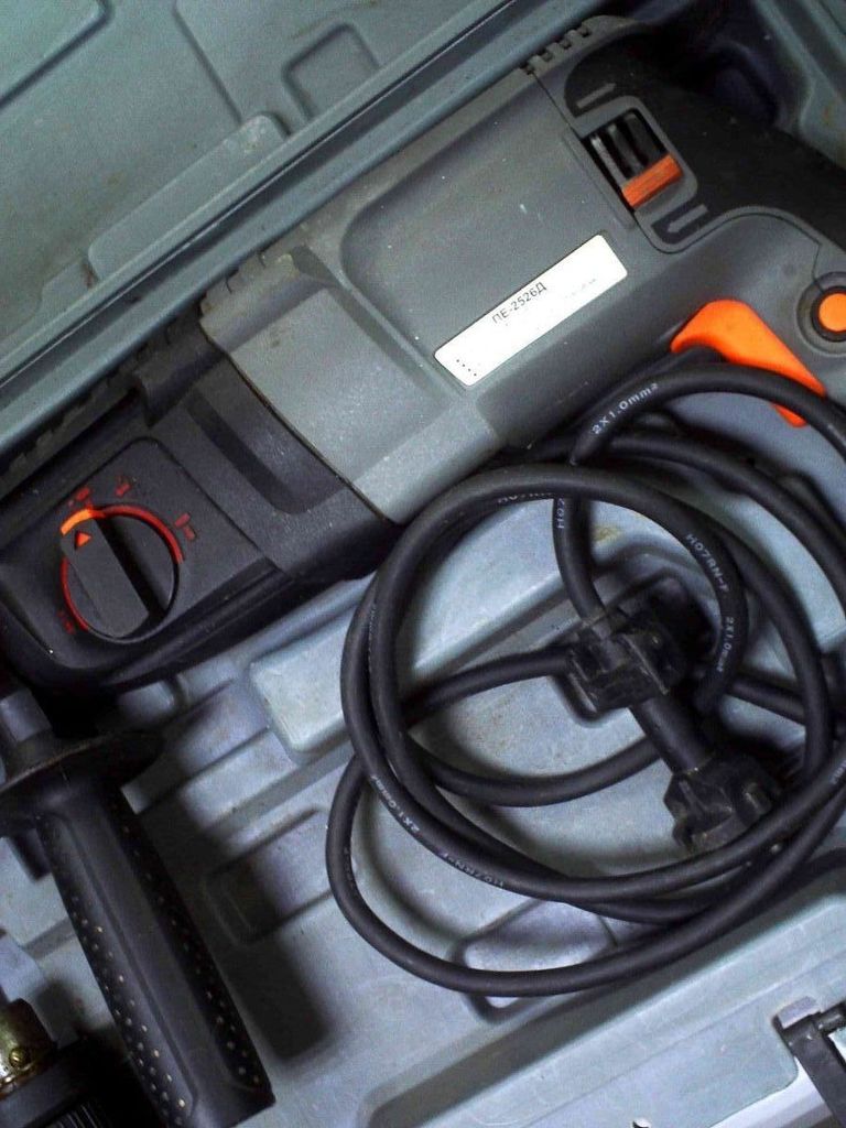 Дешево Энергомаш ПЕ-2526Д з ломбарду