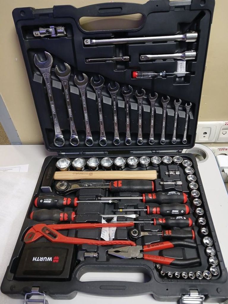 Купити Wurth 93 предметів 096593180 Б/У