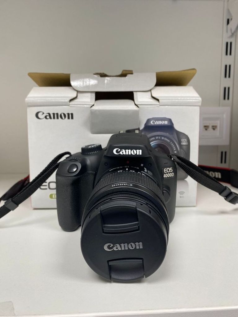Купить Canon eos 4000d/ ef-s 18-55mm macro-0-25m-0-8ft Б/У