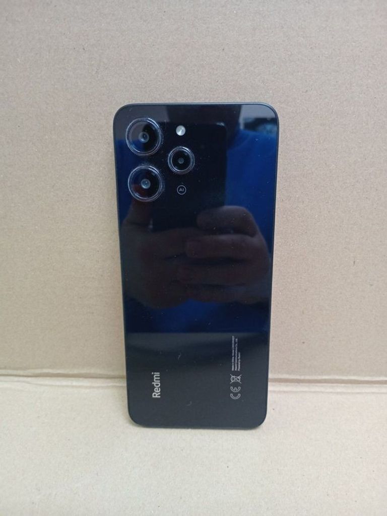 Дешево Xiaomi Redmi 12 4/128GB Sky Blue з ломбарду