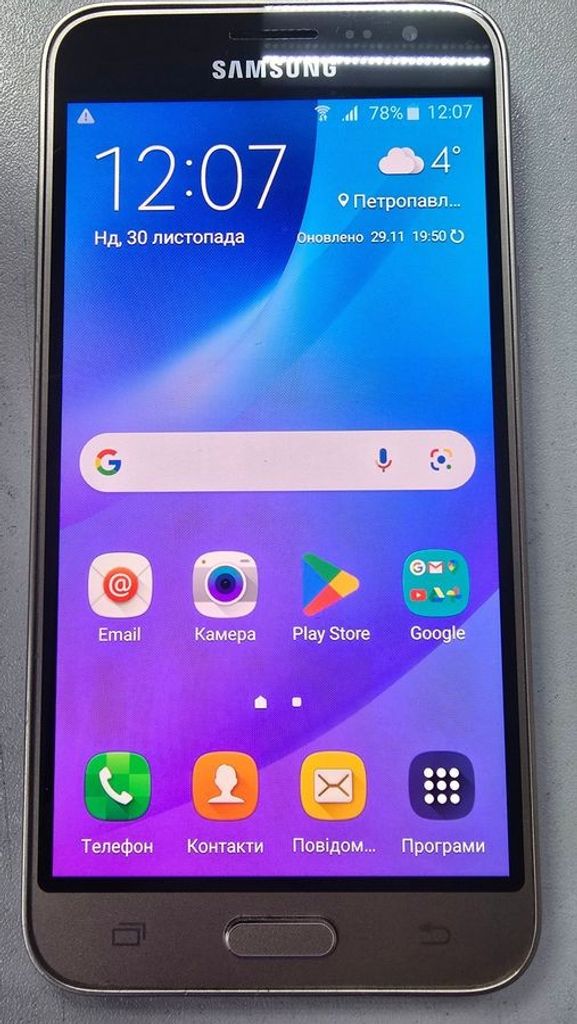 Дешево Samsung j320h galaxy j3 duos 2016 з ломбарду
