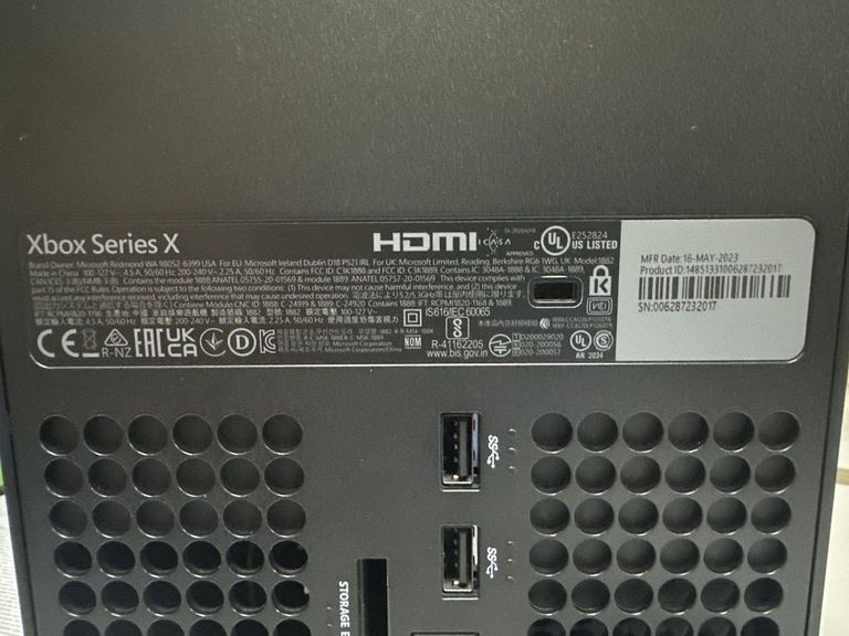 Купить Microsoft xbox series x 1tb Б/У