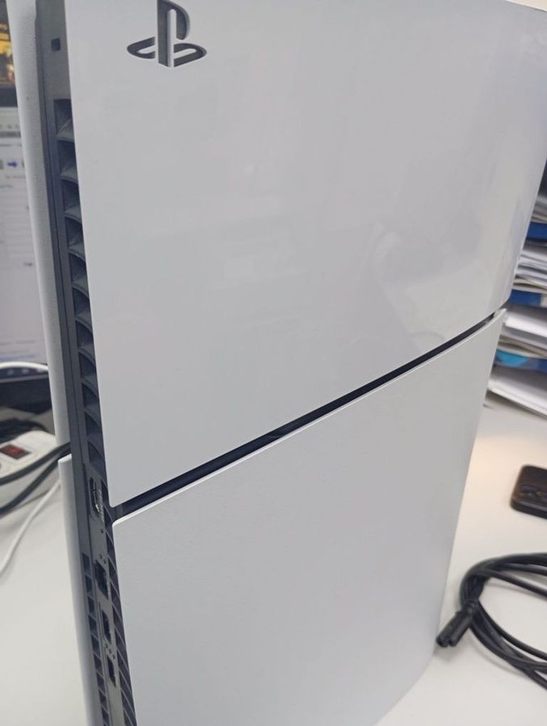 Купить Sony PlayStation 5 Slim Digital Edition 1TB Б/У