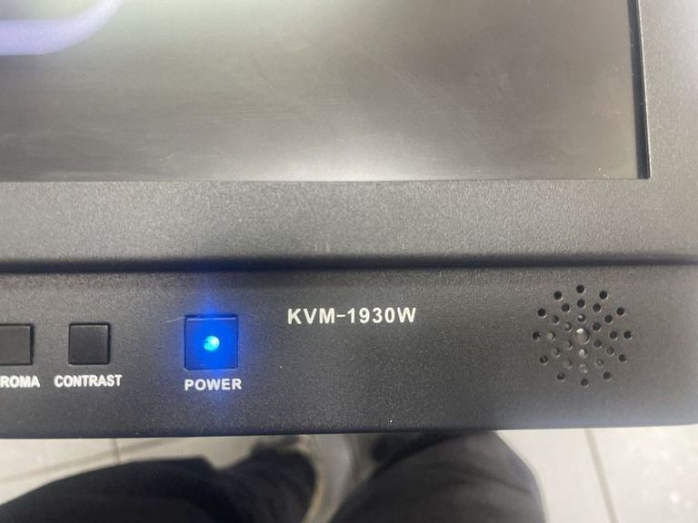 Оголошення Konvision kvm-1930w Б/У
