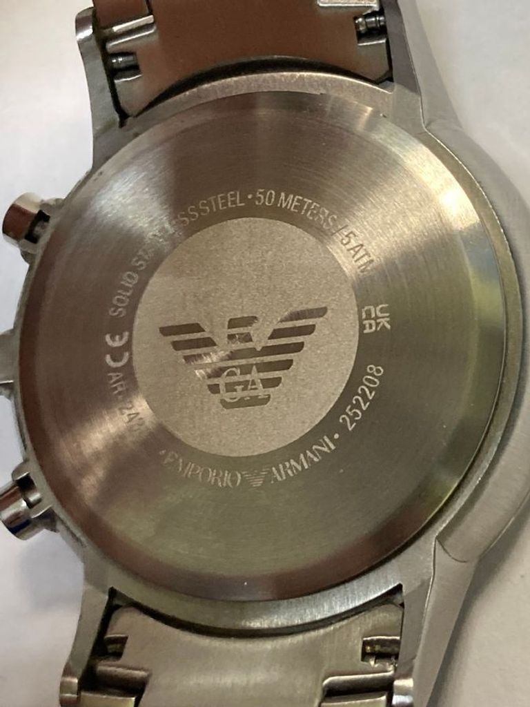 Дешиво Emporio Armani 252208 с ломбарда