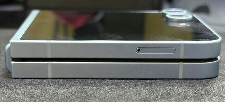 Samsung galaxy flip6 12/256gb Код:01-200794127. Зображення 5