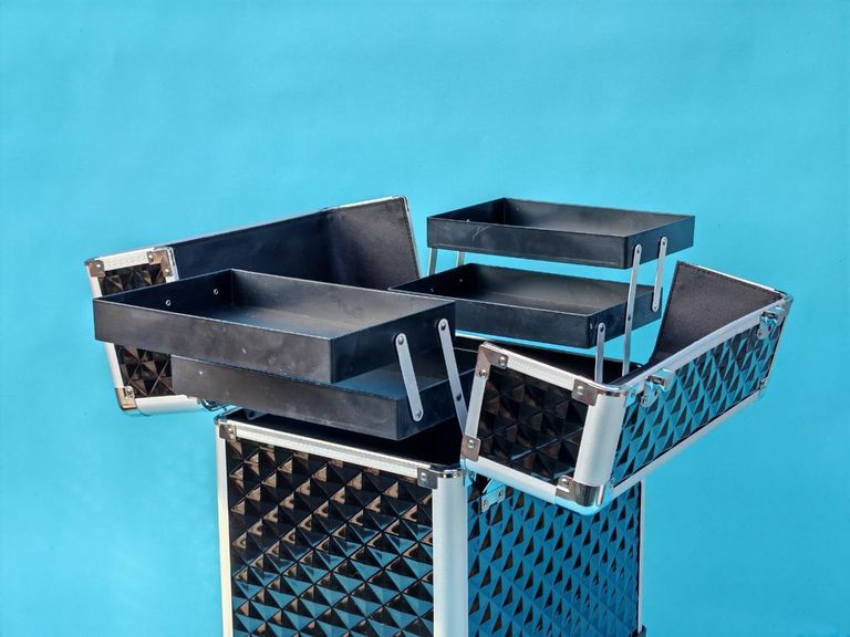 з ПВХ та алюмінію для візажиста Код:null. Зображення 5