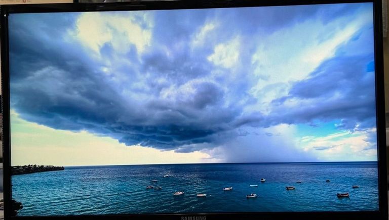 Распродажа Samsung s24f350fhi, продавец Техноскарб