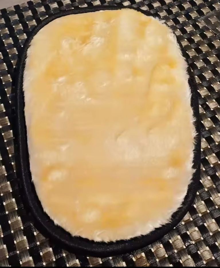 Дешево Glove з ломбарду