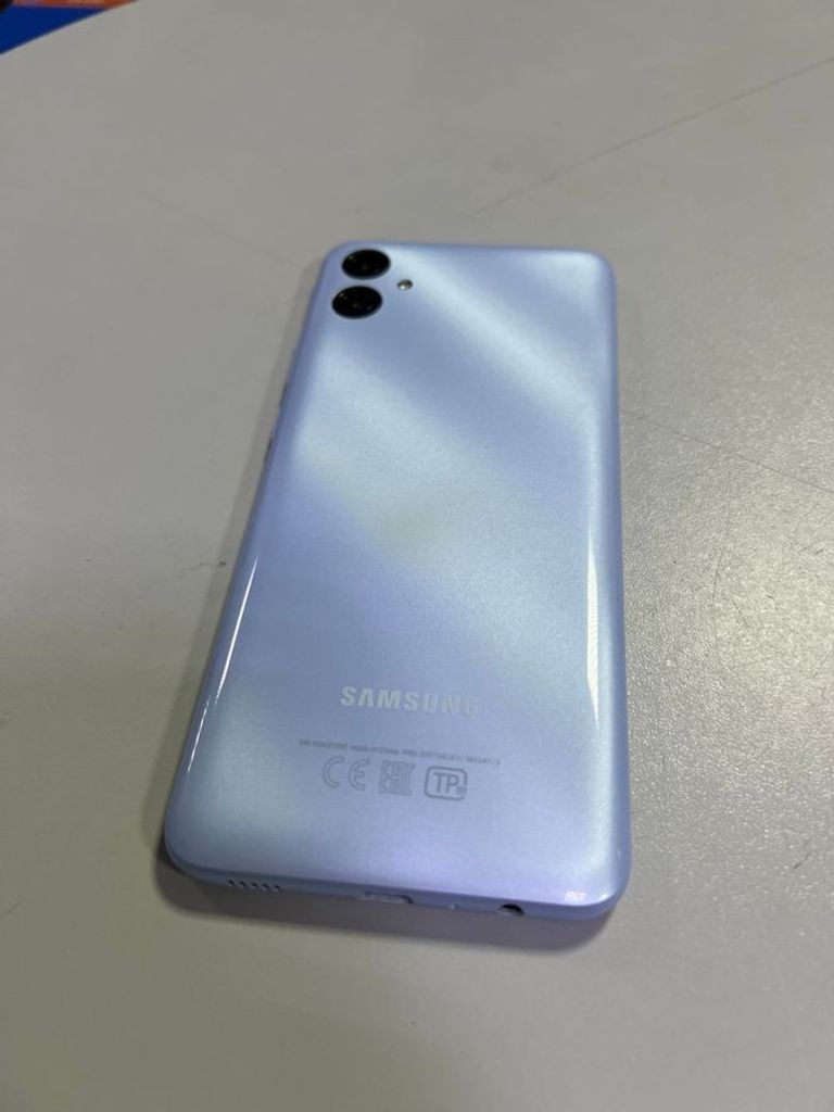 Розпродаж Samsung galaxy a04e a042f 3/64gb, продавець Техноскарб