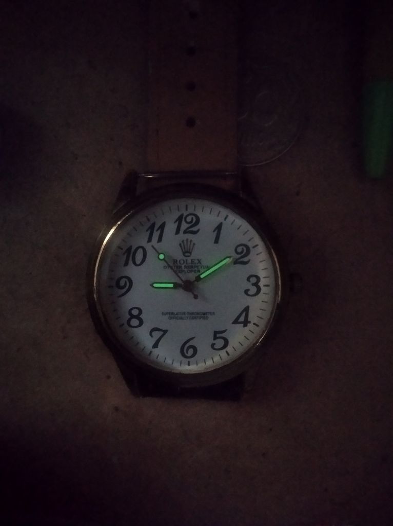 Дешиво Rolex с ломбарда